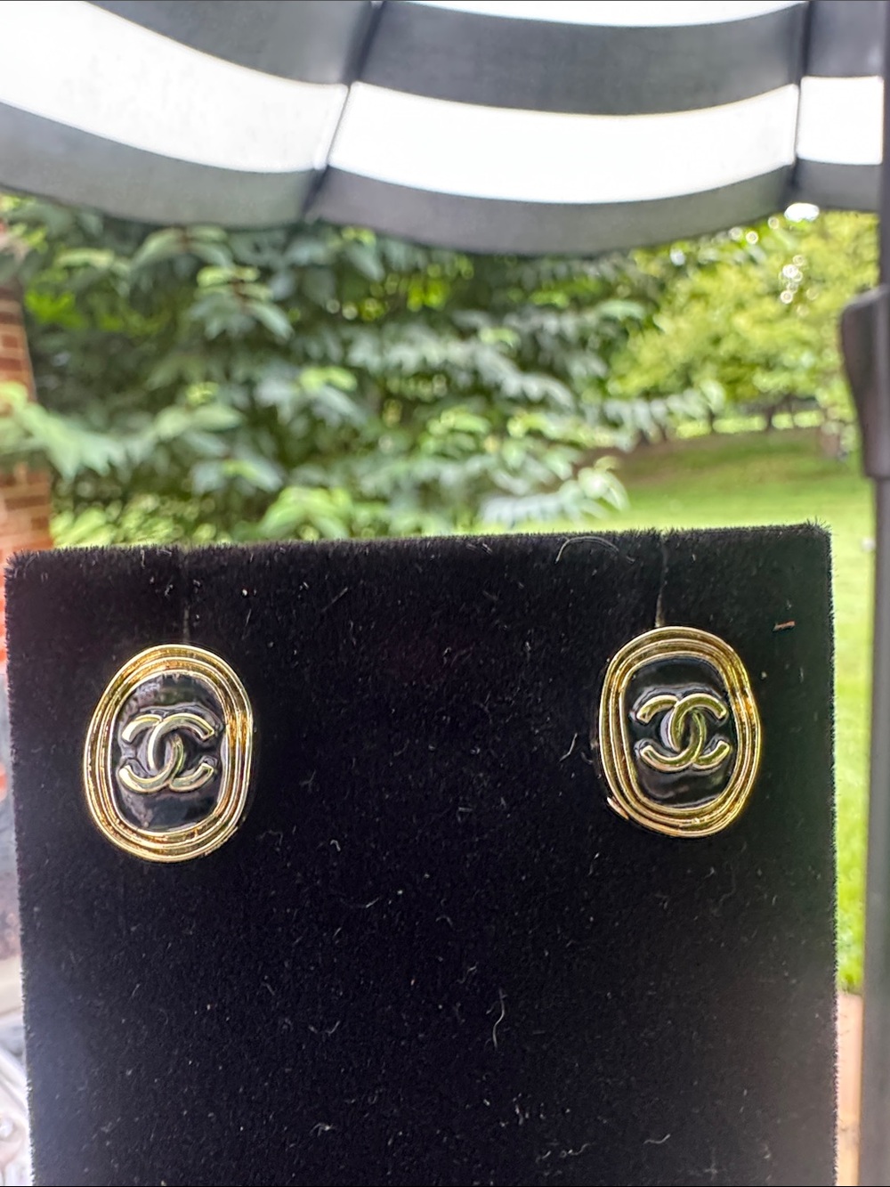 Earrings Gold and Black Oval Logo Stud Earrings